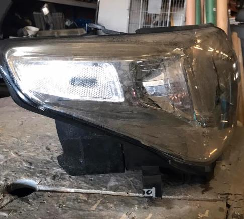 Toyota Landcruiser 200 koplamp, Auto-onderdelen, Ophalen, Gebruikt, Toyota