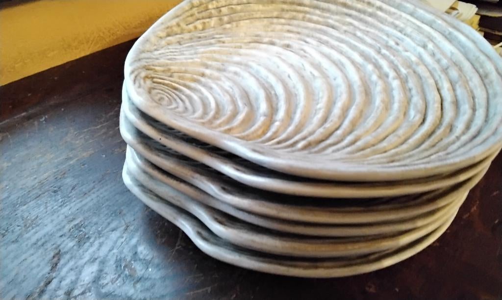 6 ASSIETTES A HUITRES GUILLOT PEINT A LA MAIN, Enlèvement ou Envoi