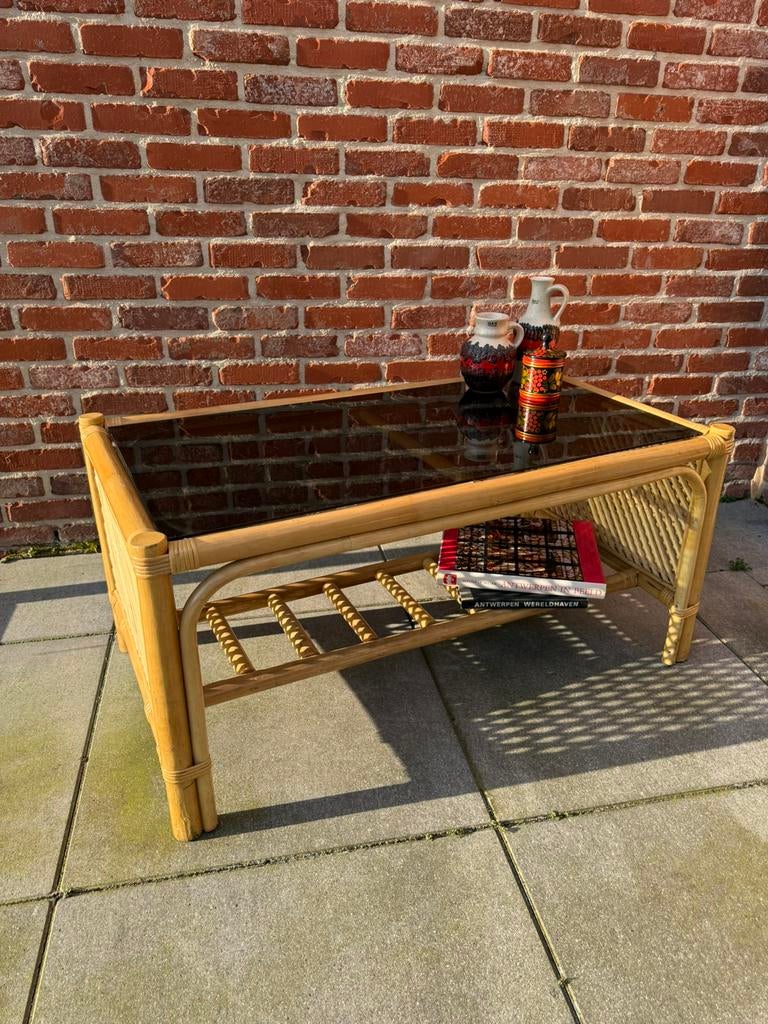 Vintage rotan salontafel met rookglas, Ophalen, Zo goed als nieuw, Glas