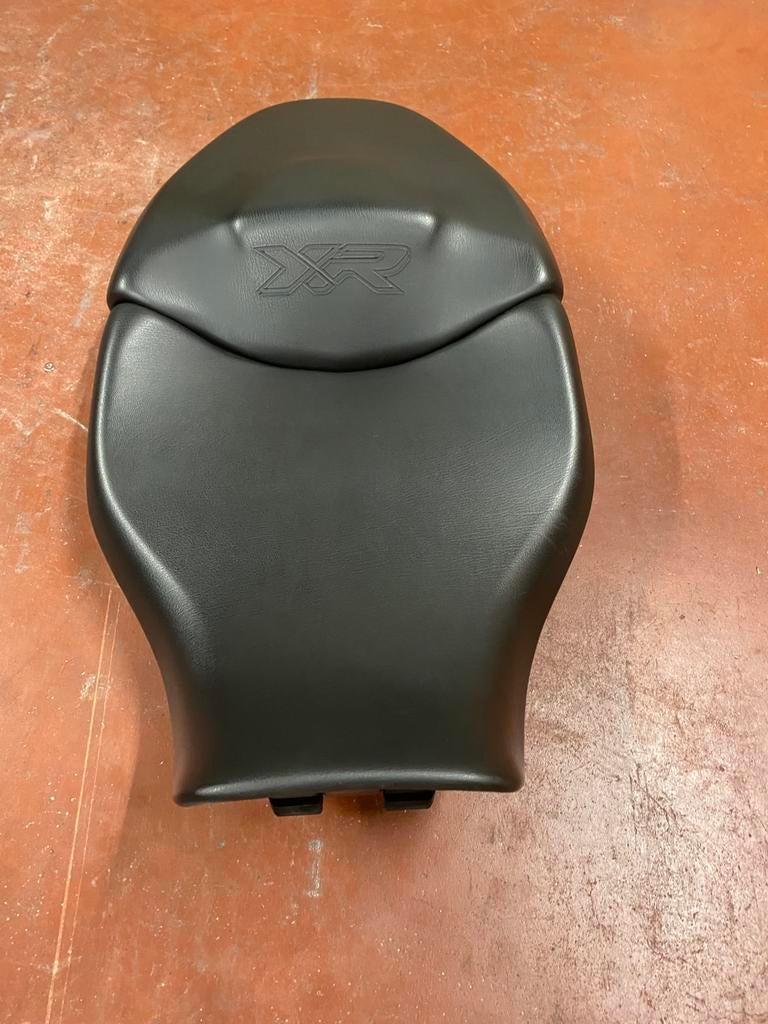 Gebruikt zadel voor BMW S 1000 XR, Standaard hoogte, Motoren, Ophalen, Gebruikt
