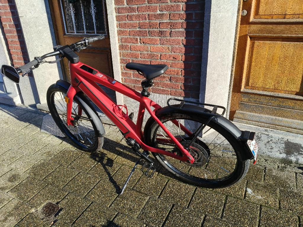 Strömer ST3 PIONION SPORTS Launch Edition - Rouge impérial, 47 à 51 cm, 50 km par batterie ou plus, Comme neuf, Enlèvement