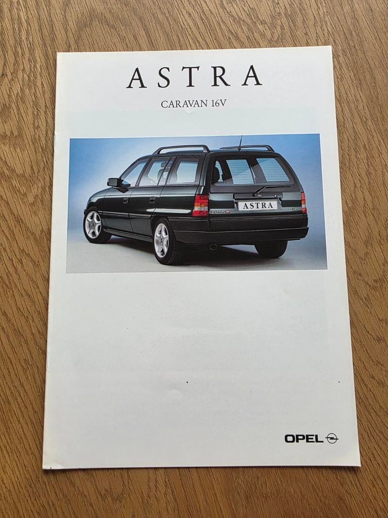 Brochure Opel Astra Caravan 16V, Verzenden