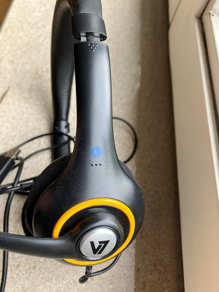 V7 Deluxe USB-stereoheadset en ruisonderdrukkende microfoon, Computers en Software, Headsets, Mute-functie, Ophalen of Verzenden