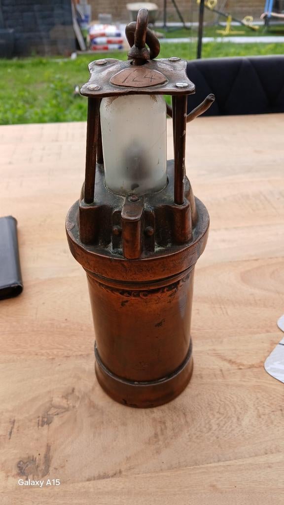 Zeer oude mijnwerkerslamp, Enlèvement ou Envoi
