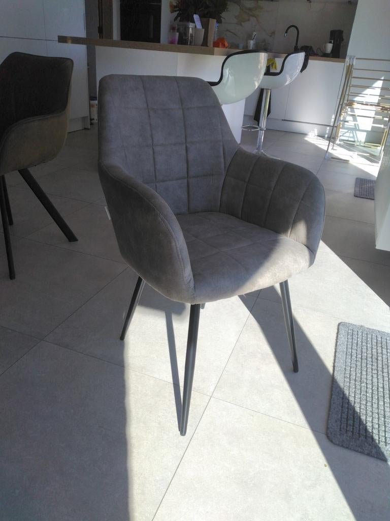 6 chaises de salle à manger jamais utilisé à vendre, Neuf, Chaise
