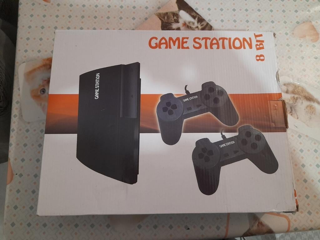 Console complète avec jeux intégré, Consoles de jeu & Jeux vidéo, Consoles de jeu | Autre, Neuf, Enlèvement ou Envoi