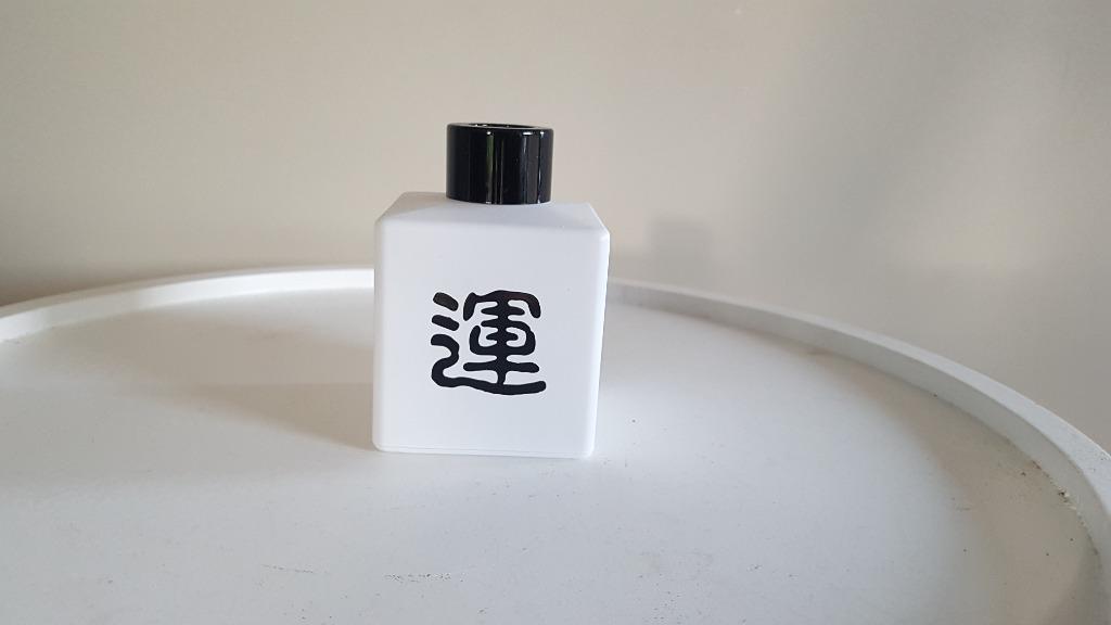 Decoratief vaasje, Ophalen, Zo goed als nieuw, Wit