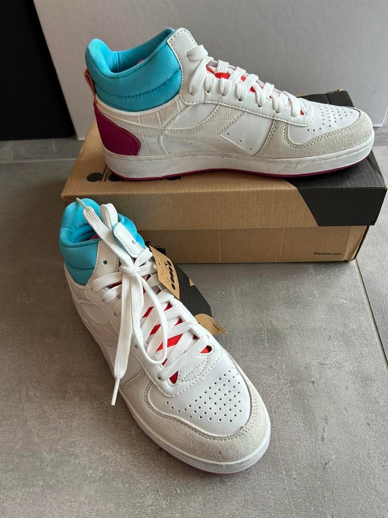 Diadora - Hoge sneakers. Maat 38. Nieuw, Enlèvement ou Envoi, Autres couleurs, Sneakers et Baskets, Neuf