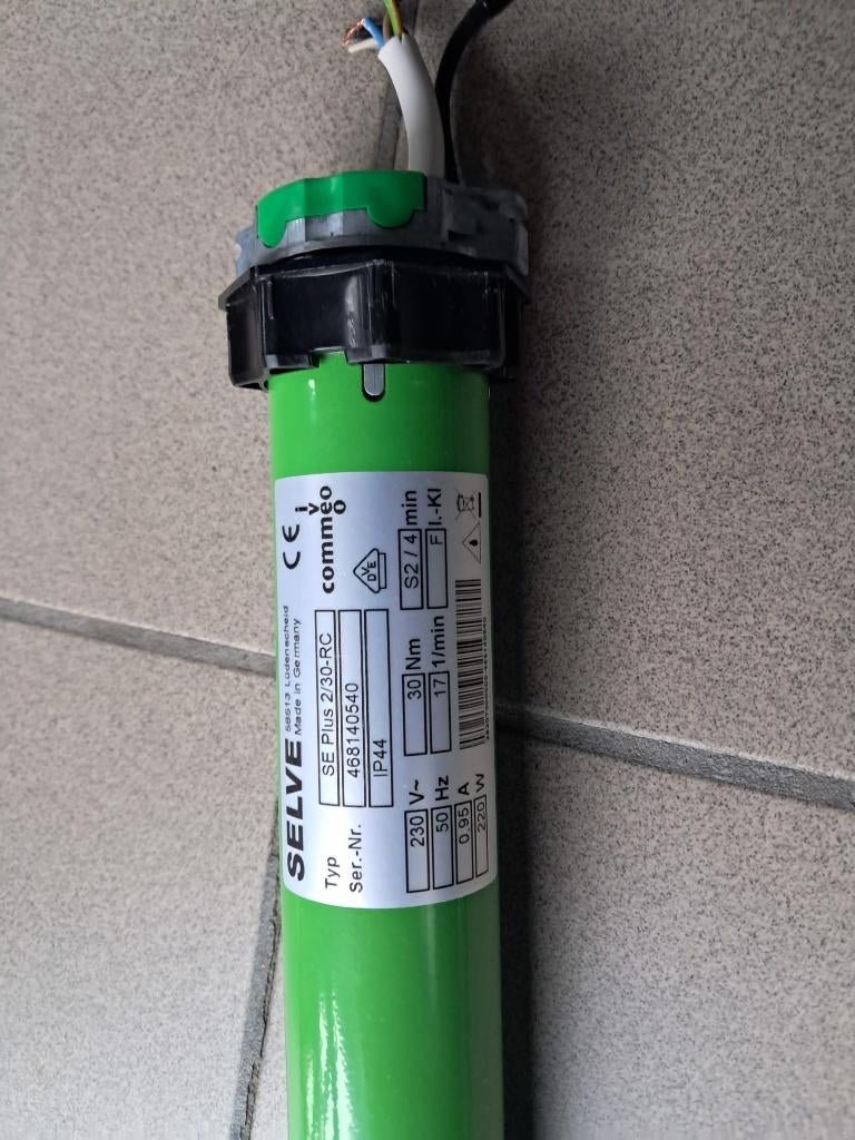 rolluikmotor Selve en afstandsbediening Selve, Doe-het-zelf en Bouw, Rolluiken, Zo goed als nieuw, Ophalen