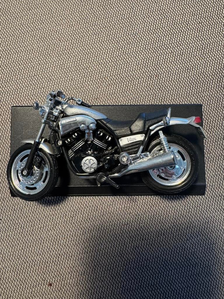 Maisto Yamaha Vmax, Ophalen of Verzenden, Zo goed als nieuw, Maisto