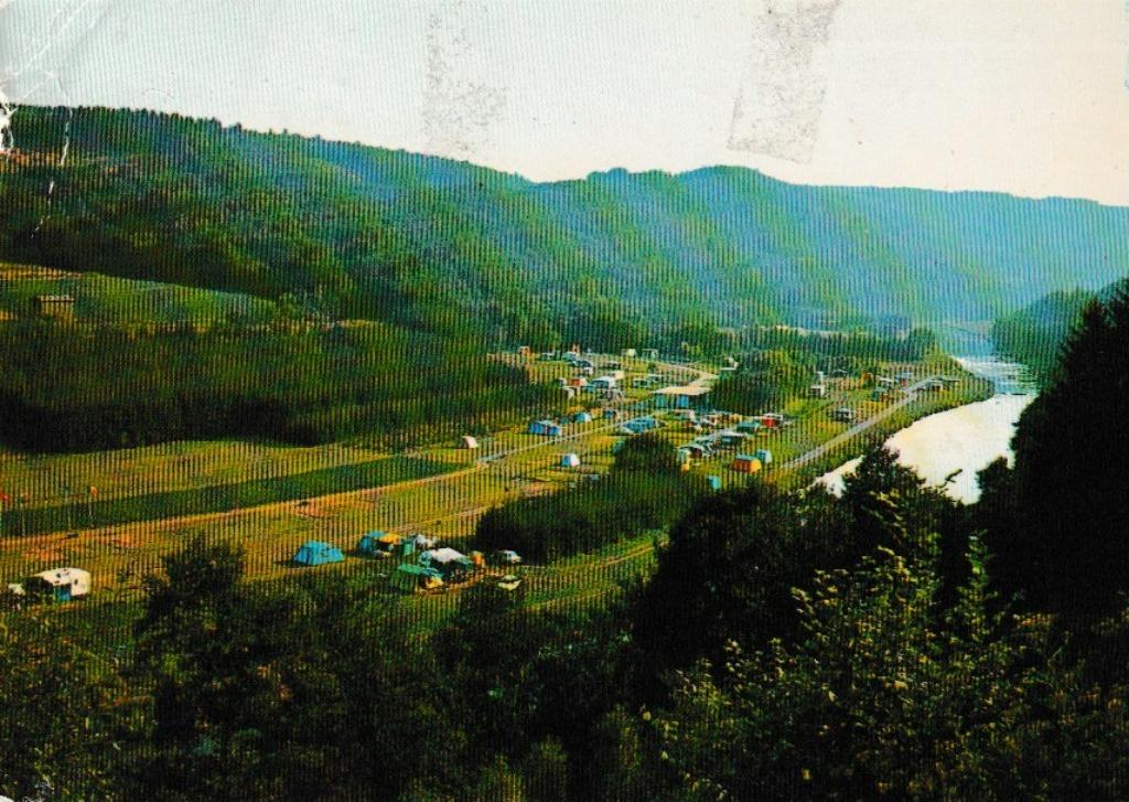 MOUZAIVE SUR SEMOIS   CAMPING  LE HERON, Ophalen of Verzenden, Gelopen, Namen