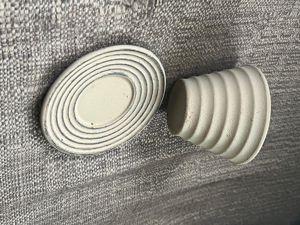theekopjes met onderbord, Neuf, Poterie, Enlèvement, Autres styles