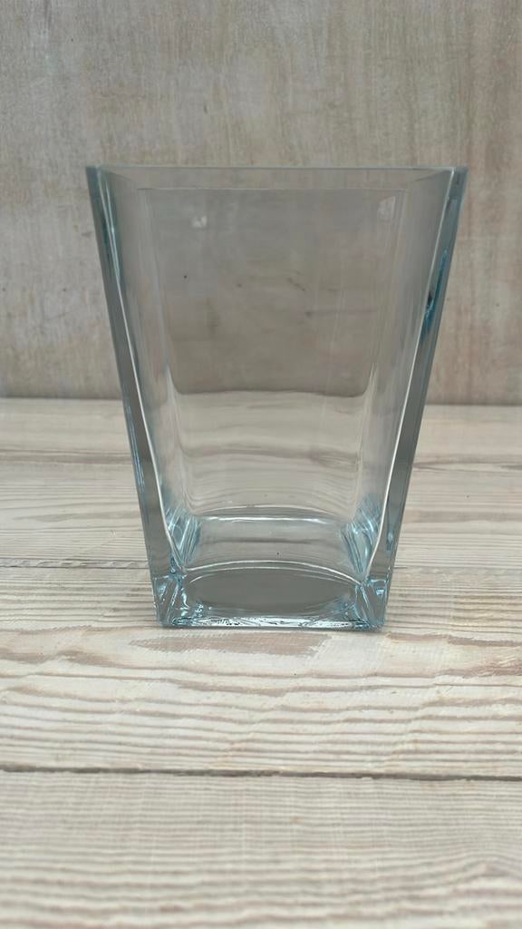 Vierkant glazen vaasje, Huis en Inrichting, Ophalen, Nieuw