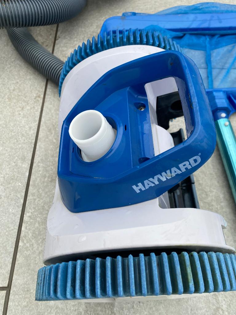 Zwembadstofzuiger Hayward met toebehoren, Jardin & Terrasse, Accessoires de piscine, Utilisé, Filtre, Enlèvement