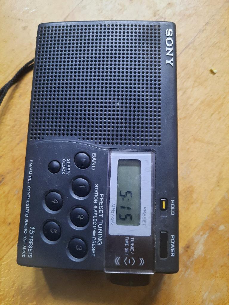 Sony ICF-M260 AM/FM, Ophalen of Verzenden, Zo goed als nieuw, Radio