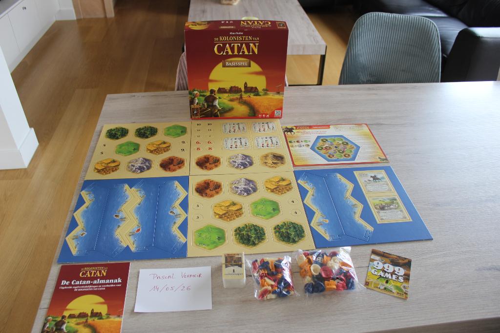 Kolonisten van Catan (nieuw), Hobby en Vrije tijd, Gezelschapsspellen | Bordspellen, Drie of vier spelers, Ophalen of Verzenden