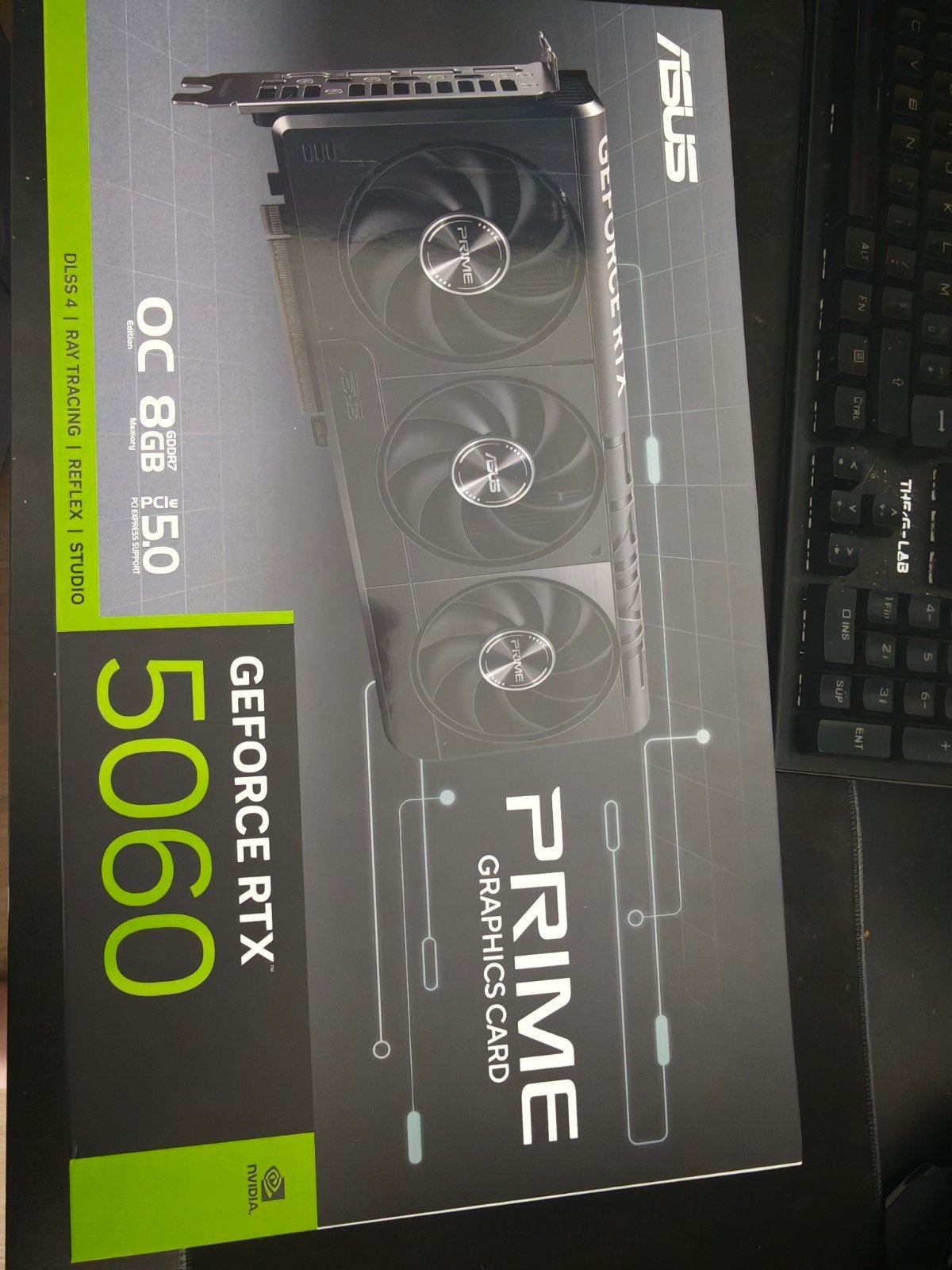 RTX 5060 OC NEUVE, Computers en Software, Videokaarten, Ophalen