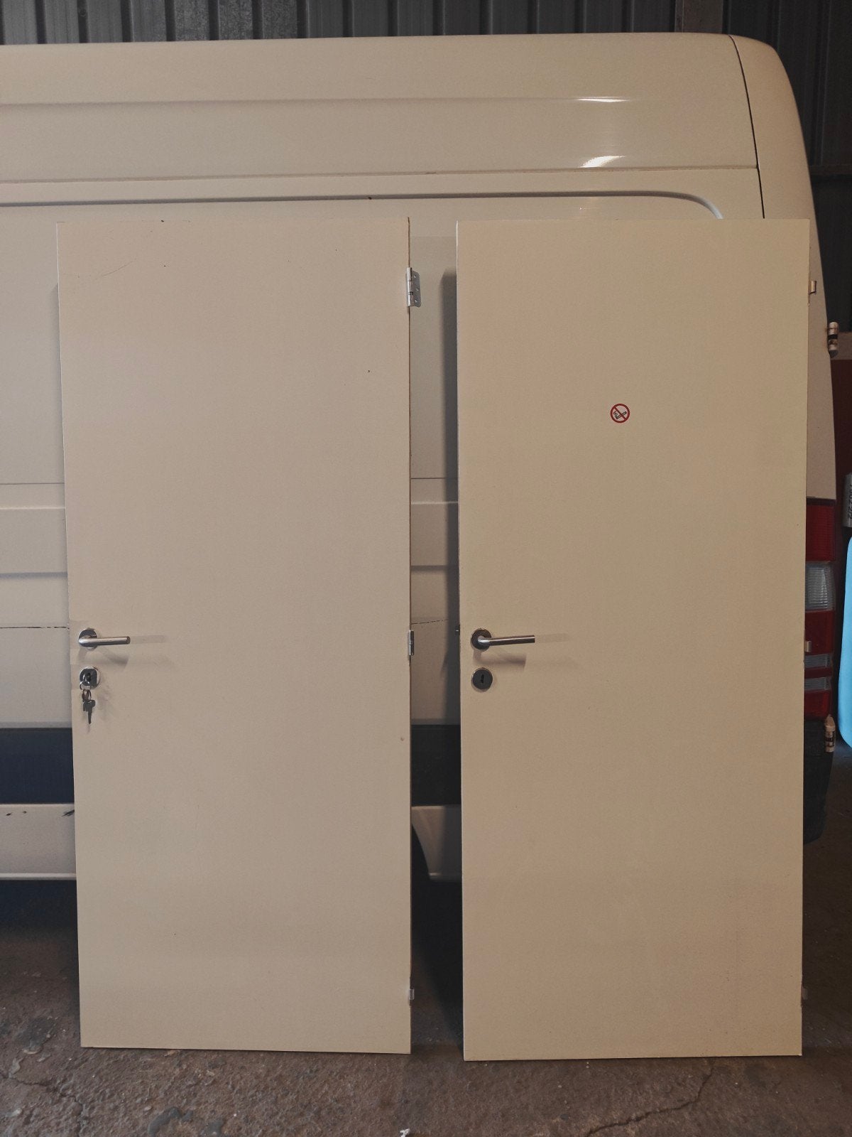 Binnen Deuren met slot 201 x 83, Ophalen, Gebruikt, Hout, Binnendeur
