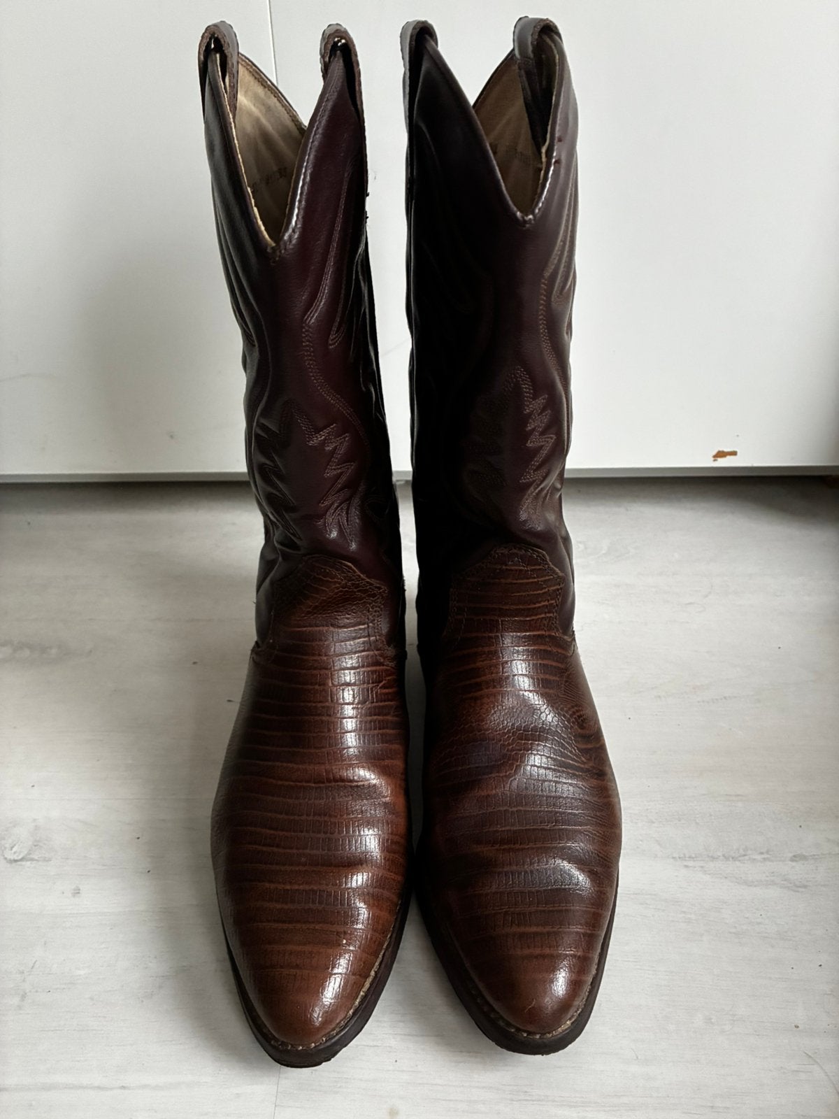 Bottes western en cuir robuste taille 42, Enlèvement ou Envoi, Brun, Porté, Bottes hautes