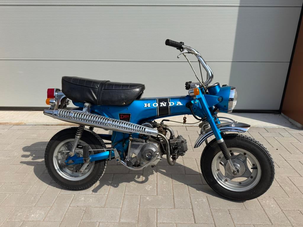 Honda st50 dax (belgisch model), Fietsen en Brommers, Ophalen, Gebruikt, Overige modellen, 49 cc