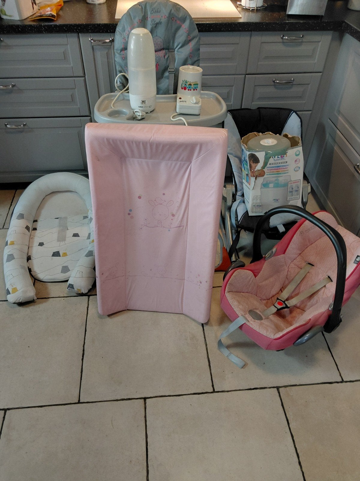 Compleet kinderopvangkavel 80 euro, Ophalen, Gebruikt, Babyfles, Babymoov
