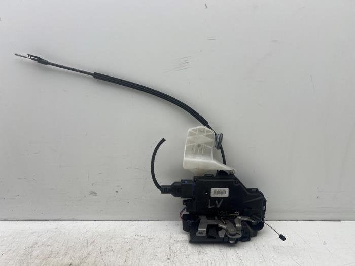 Serrure portière mécanique 4portes avant gauche d'un Volks, Volkswagen, -, 3 mois de garantie, Utilisé