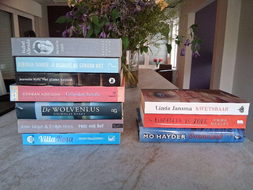 10 romans en thrillers, Ophalen, Zo goed als nieuw