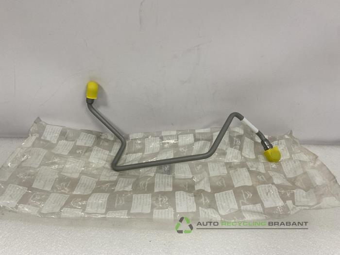 Conduit de pression d'huile d'un Citroen Berlingo, -, 3 mois de garantie, Utilisé, -