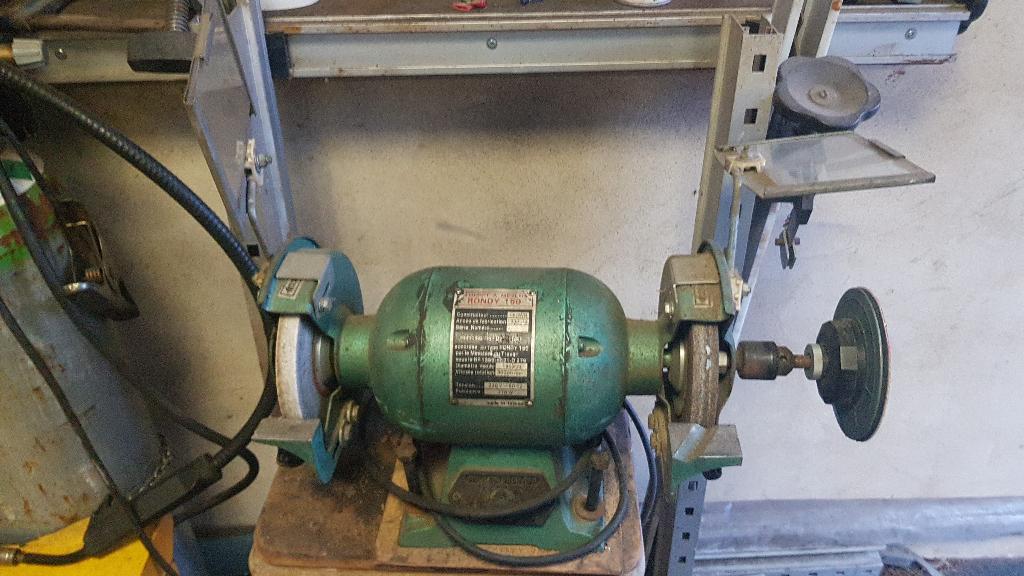 Meuleuse sur table Rondy 150, Enlèvement, Utilisé, Moins de 700 watts, Autres types