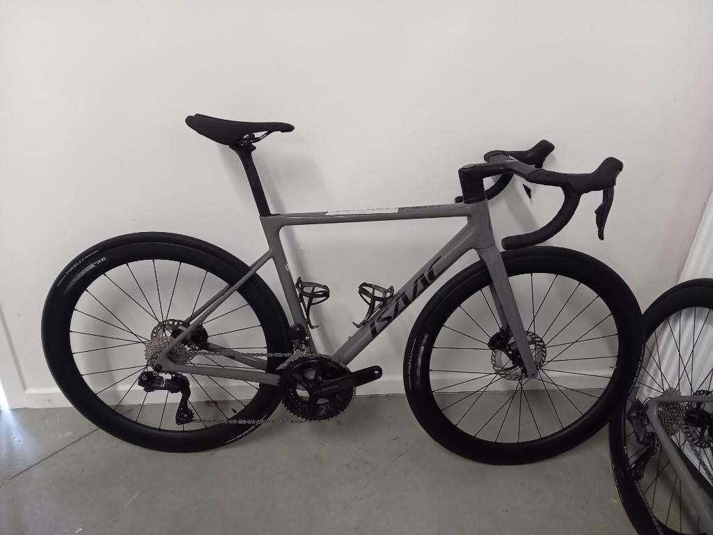 koersfiets Isaac Element Granite Grey model 2026 M,L, Autres marques, Comme neuf, Enlèvement, 28 pouces