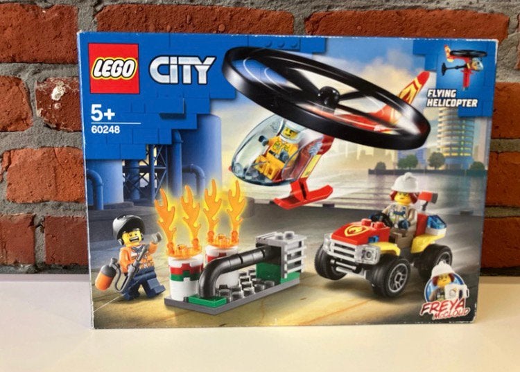 Lego City - flying fireman helicopter - 60248, Lego, Ophalen of Verzenden, Inclusief minifiguren, City