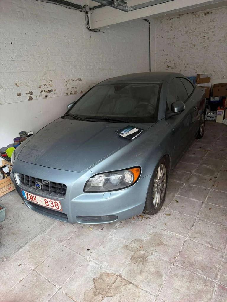 Volvo C70 C70 CABRIO * FINITION MOMENTUM * CAPT ARR * SG ELE, Auto's, Automaat, 4 zetels, C70, Gebruikt