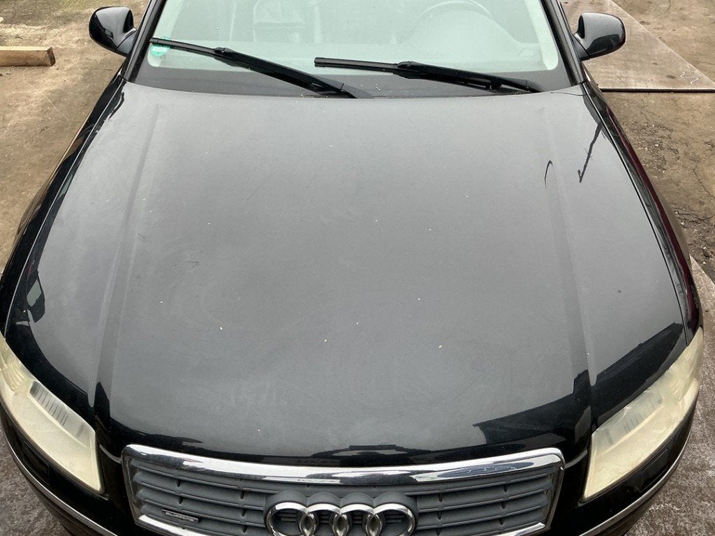 CAPOT Audi A8 (D3) (01-2002/07-2010) (|4E0823029P|), Auto-Union-Straße  1,
85057  Ingolstadt, DE, Info@audi.de, Audi, Utilisé