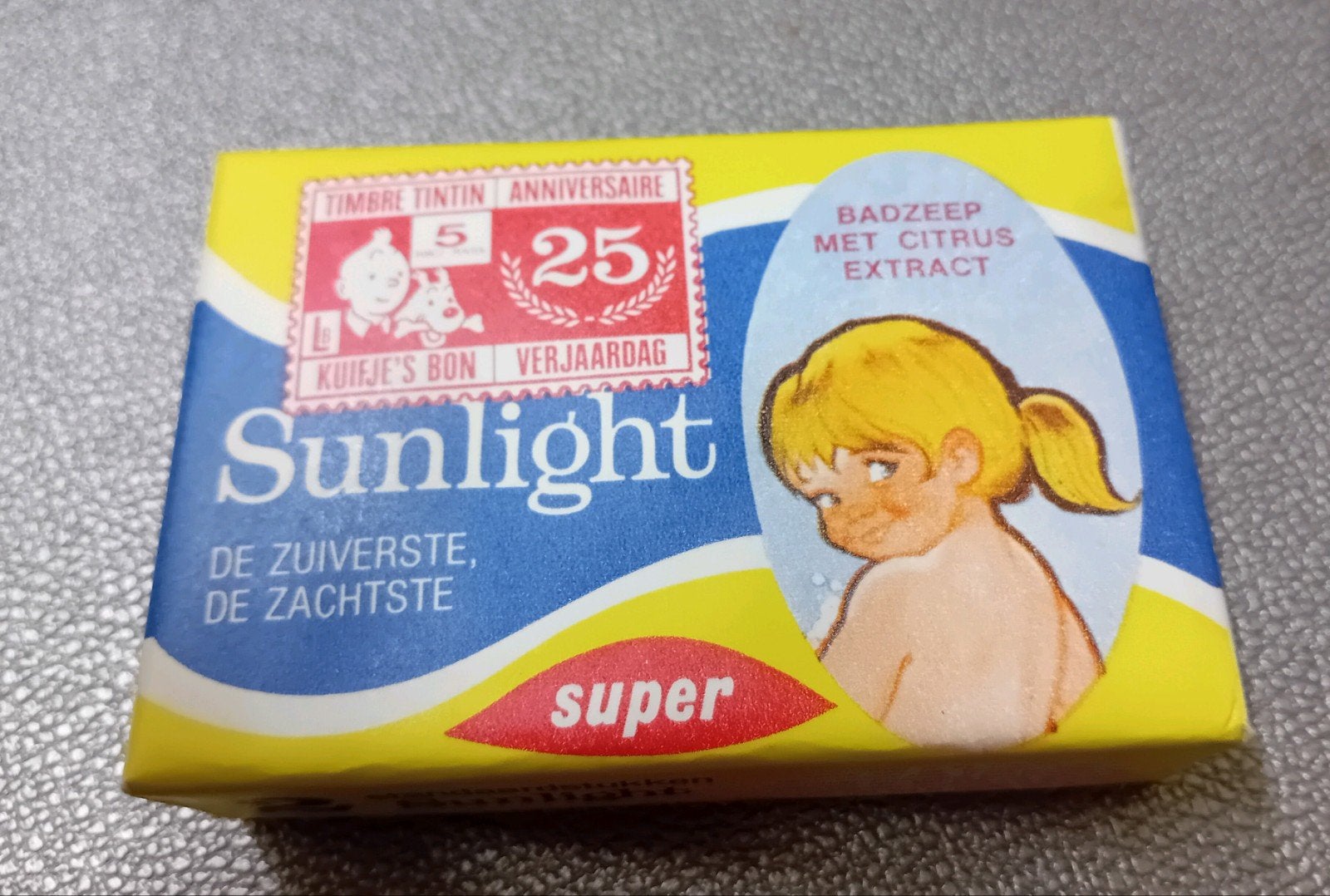 Zeep Sunlight met punten Kuifje Tintin tijdschrift 25jaar, Antiquités & Art, Enlèvement ou Envoi
