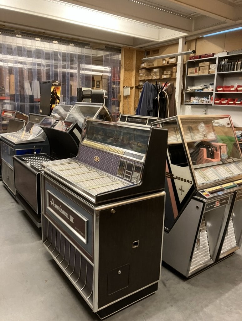 Jukeboxen, Collections, Enlèvement