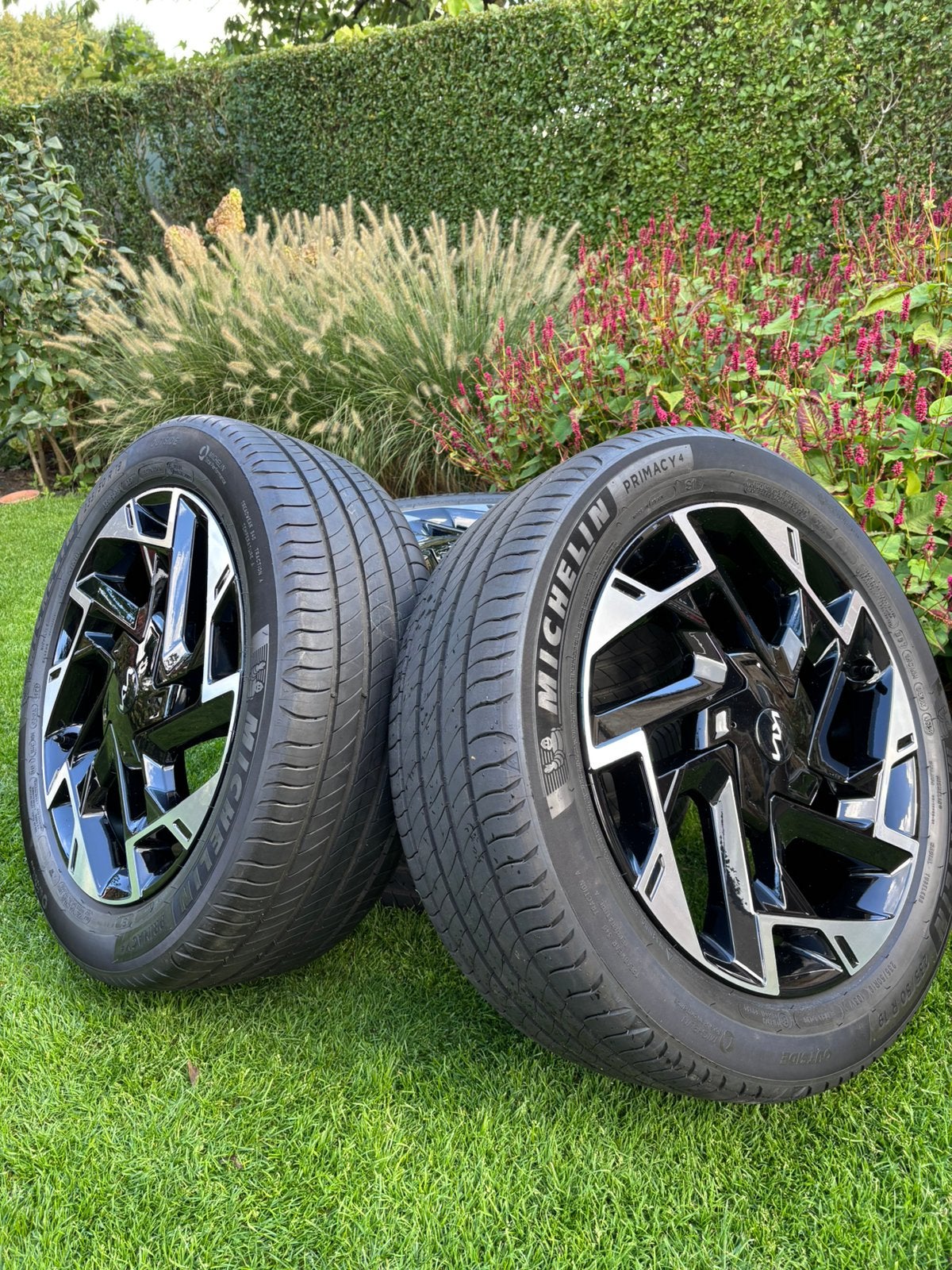 Kit d'origine Kia Sportage GT line 19 pouces + Michelin ZGAN, Neuf, Pneus et Jantes, Véhicule de tourisme, Pneus été