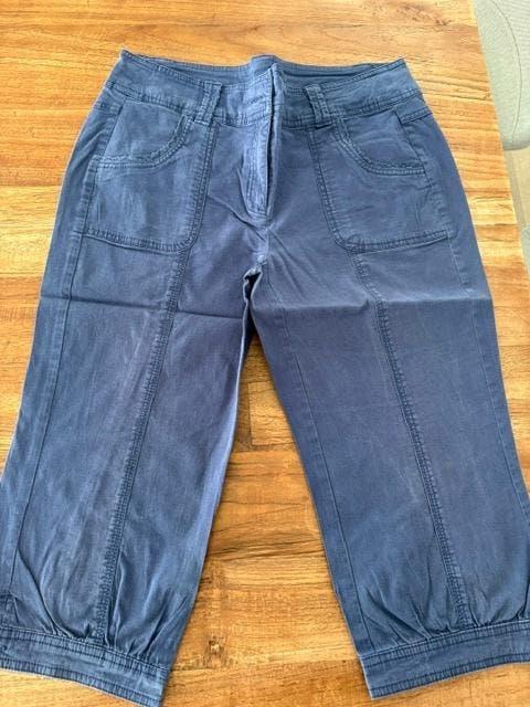 Pantalon en dessous du genou taille 40, Taille 38/40 (M), Camaïeu, Enlèvement ou Envoi, Comme neuf