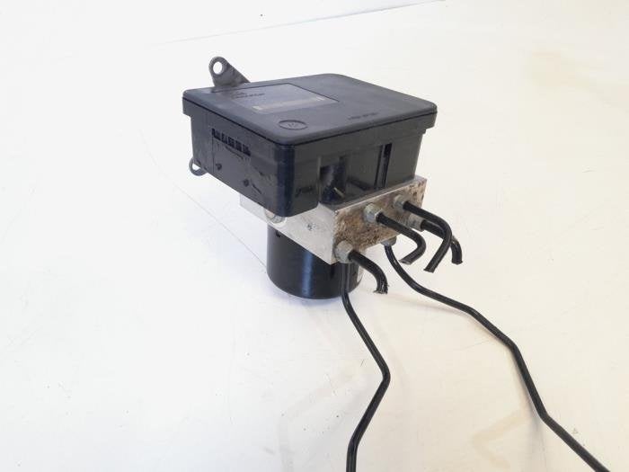Pompe ABS d'un BMW 3-Serie, -, 3 mois de garantie, Utilisé, -