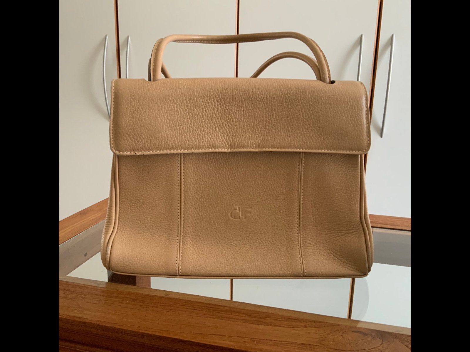 Sac en cuir camel porté main, Enlèvement, Comme neuf