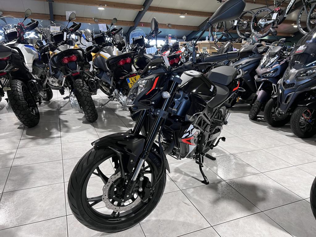 Benelli BN 125, Motoren, Motoren | Benelli, Bedrijf, 125 cc, 11 kW of minder, Naked bike