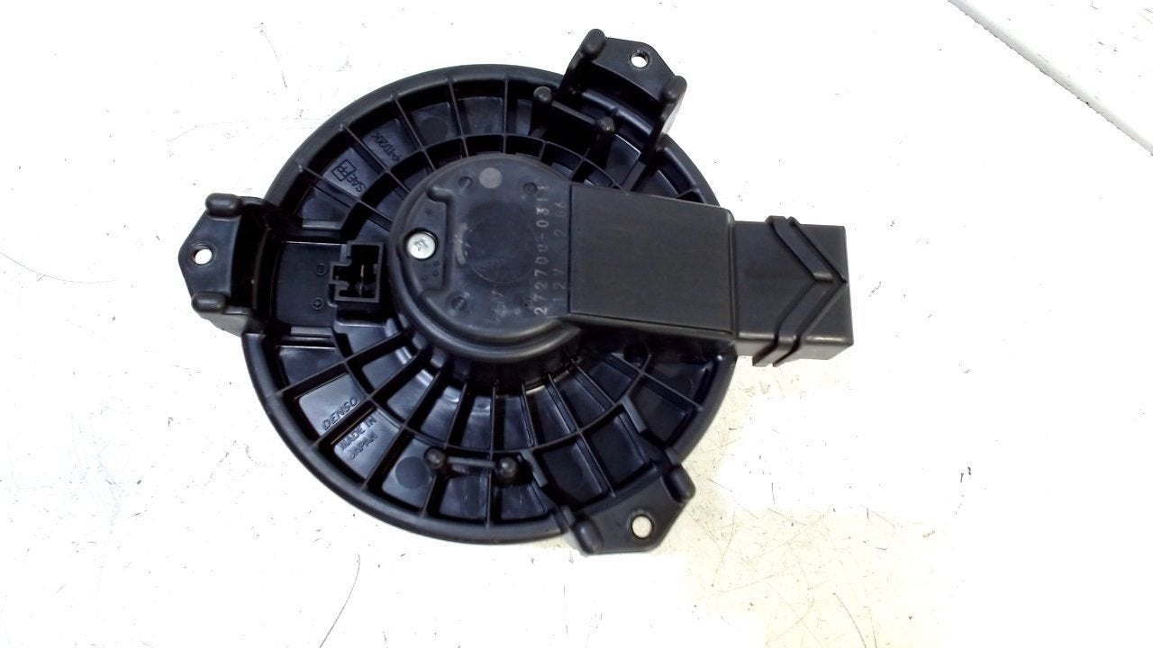 Kachel ventilator motor Suzuki Swift, Onderdelen@venauto.nl, Van der Ven Autorecycling B.V., Gebruikt, Ettenseweg 76, 4706 PB Roosendaal, The Netherlands