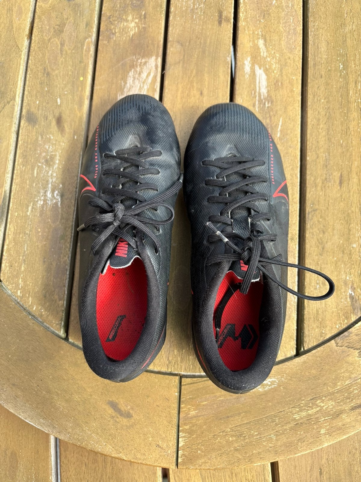Nike voetbalschoenen met maat 36,5, Ophalen, Gebruikt, Schoenen