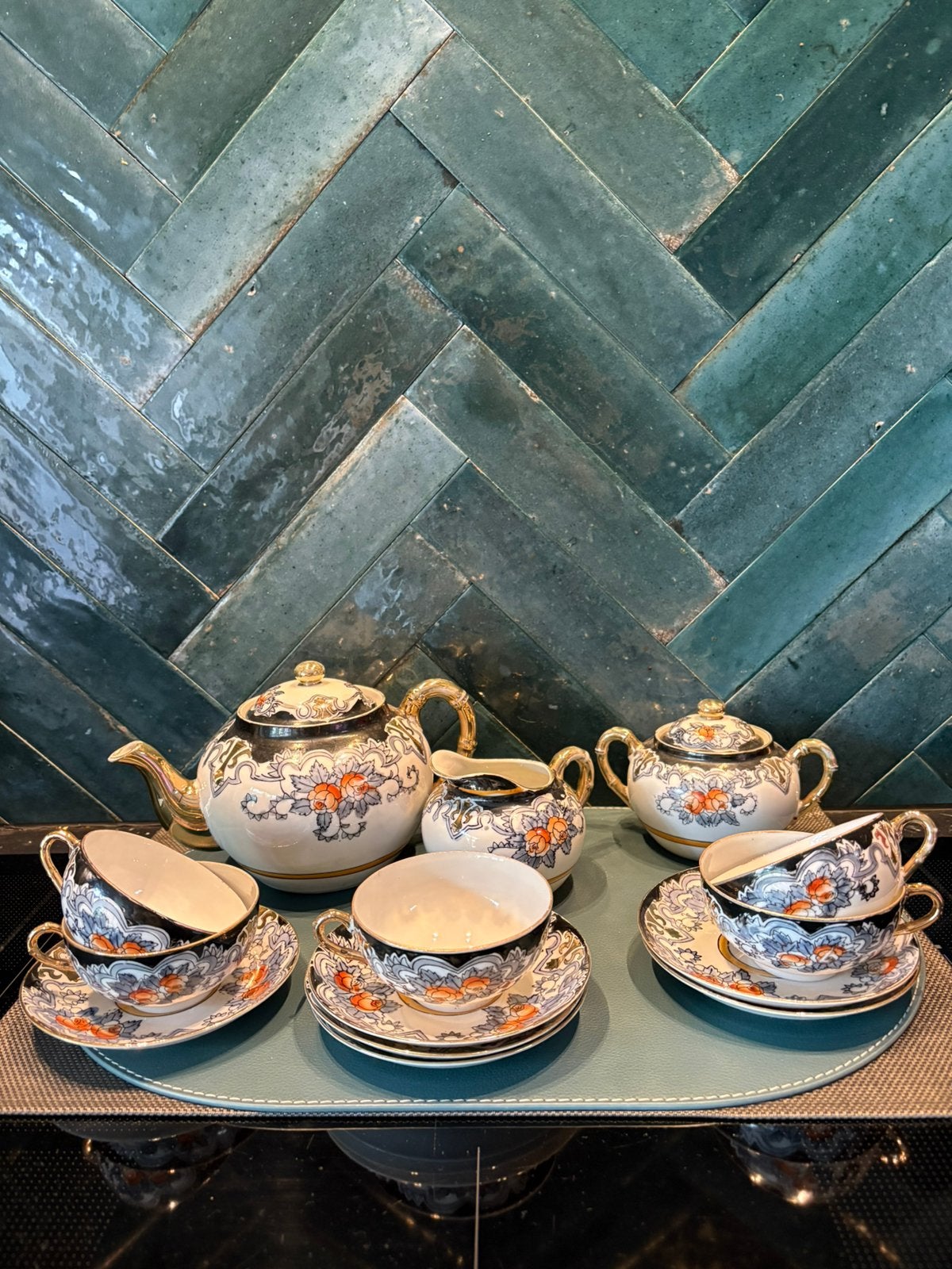 Vintage theeservies, Ophalen