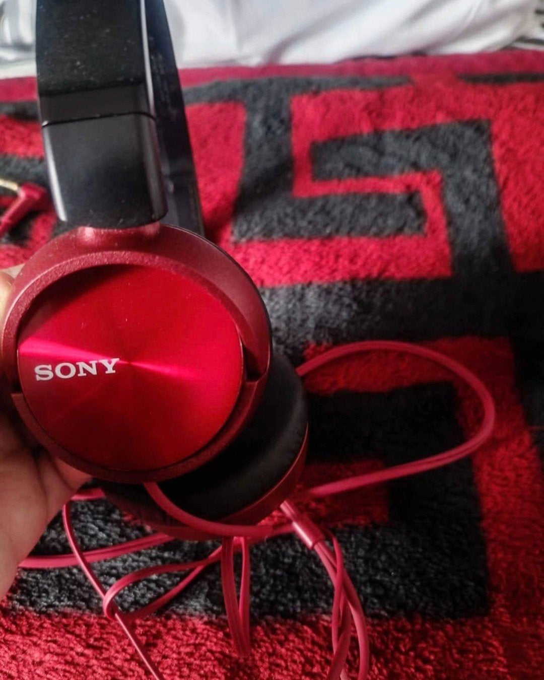 rode sony koptelefoon, Ophalen, Sony