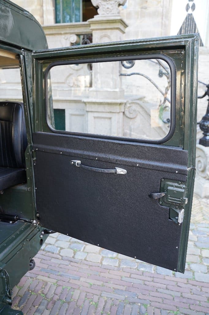 Zeer zeldzame Land Rover 109 6 cilinder diesel! Series 3, foto 12