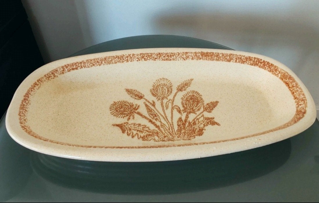 Grand Plat Ovale Ancien en Céramique Décor Floral et Chardon, Antiquités & Art, Enlèvement ou Envoi