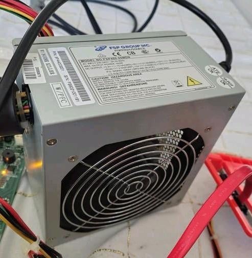 Interne voedingseenheid/computerbehuizing atx occas., Gebruikt
