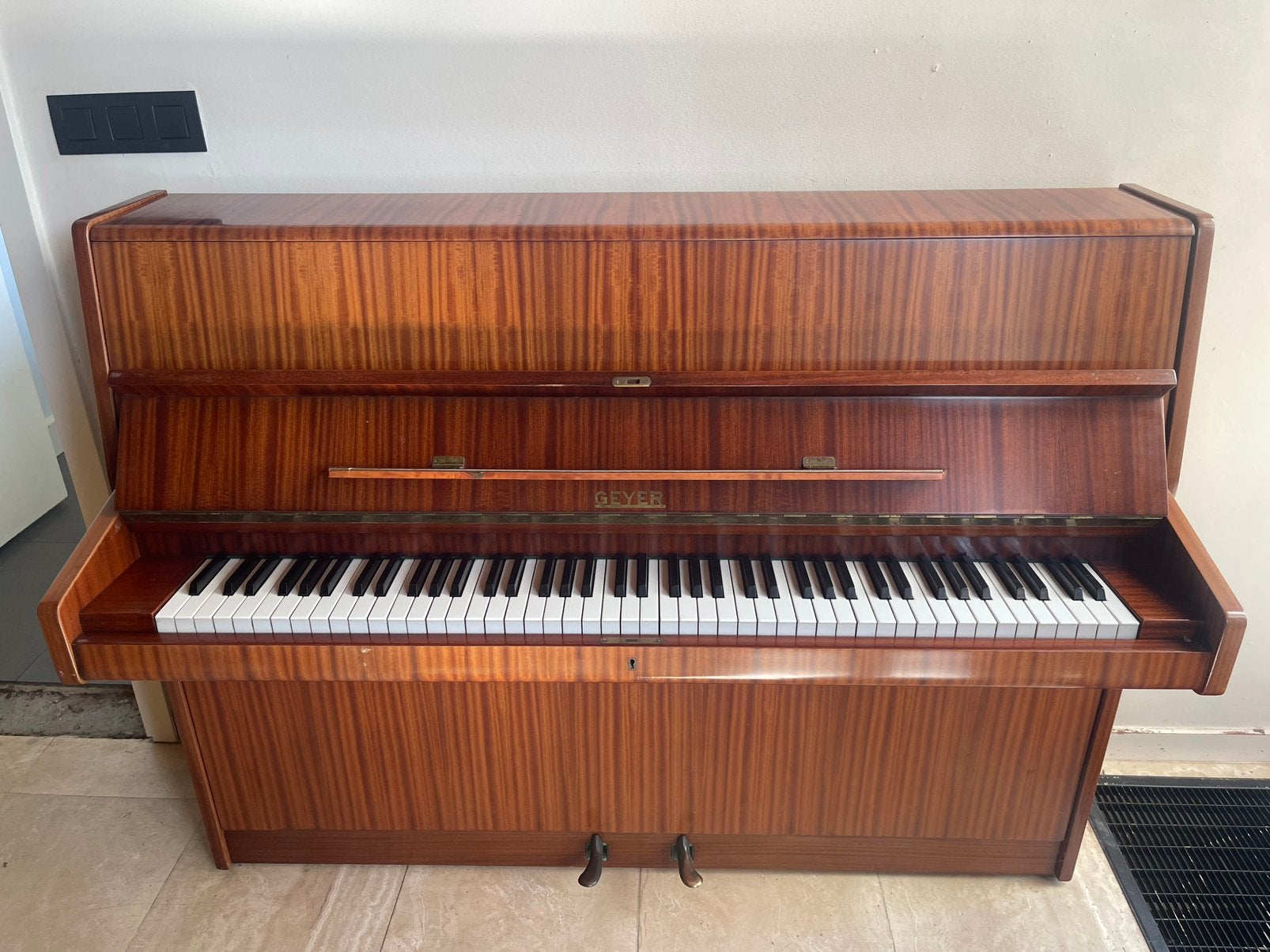 Piano merk GEYER, Muziek en Instrumenten, Ophalen, Zo goed als nieuw, Piano