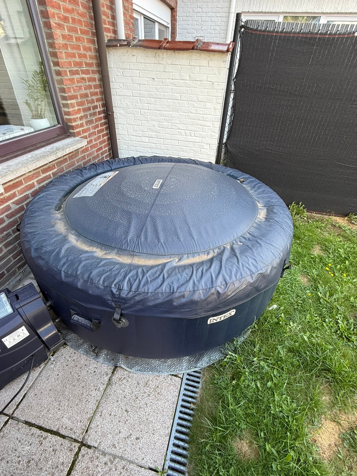 Jacuzzi pure spa intex MET GARANTIE, Enlèvement, Neuf, Couverture, Gonflable