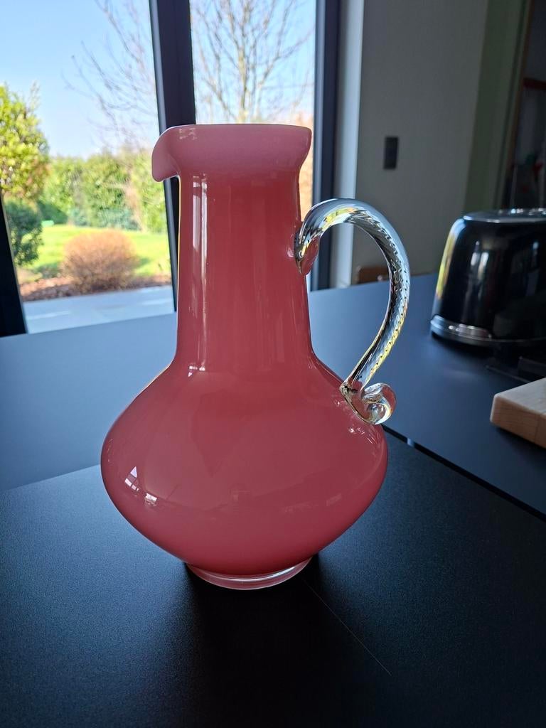 Grand pichet en opaline rose.  Très bon état, Enlèvement ou Envoi